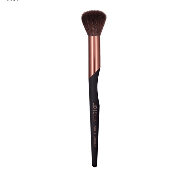 Luxie 1010 small contour brush - Picture 1 of 5